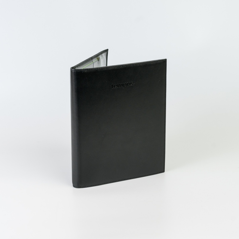 Monatskalender und Notizbuch in edler Hülle